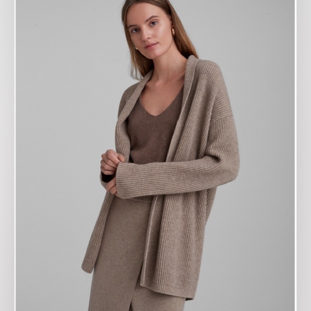 NWT Club Monaco Ribbed Wool Cashmere Cardigan Camel Color Size XS/S
